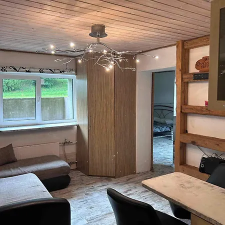 Vallikaeaeru Apartment